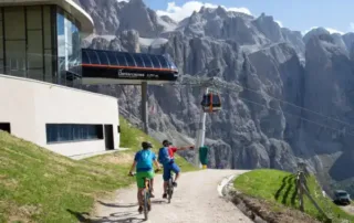 mtb group tour in val gardena