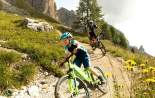 flow trails with ebike around the sella - dolomites