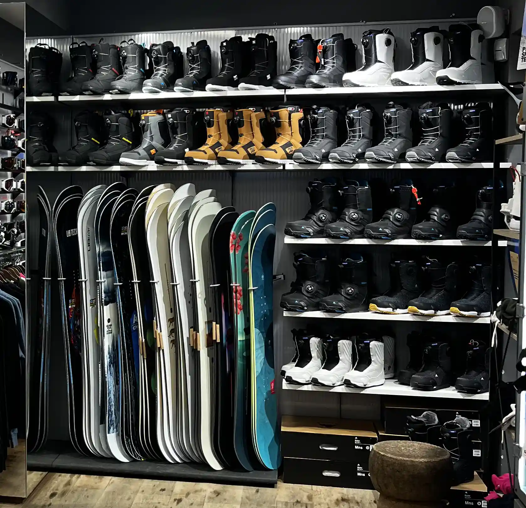 Snowboard shop - Snowboards e Scarponi 